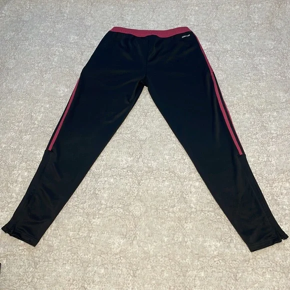 Adidas jogger pants (M) - Picture 3 of 3